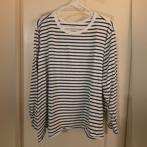Old Navy Black and White Striped Top Plus Size Long Sleeve